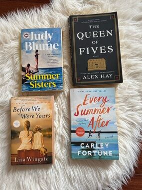 BOOK BUNDLE - WOMEN’S FICTION
